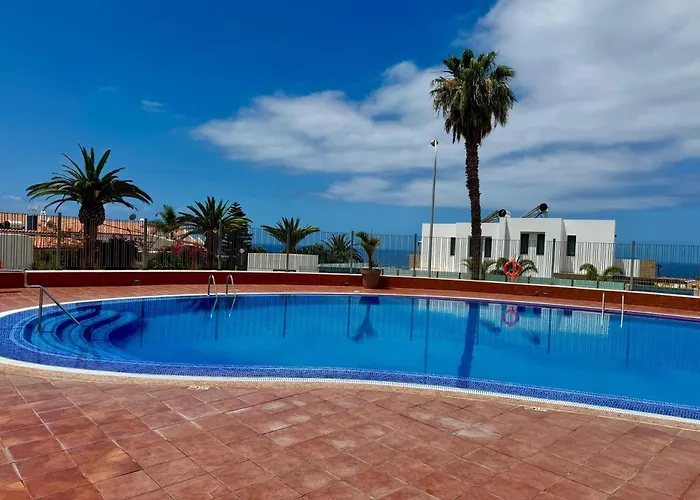 San Eugenio Charming Renovated Apartment Tenerife